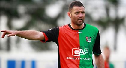 Ξεκόλλησε...