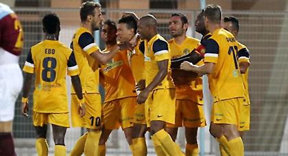 Επιστροφή με... Εντού!