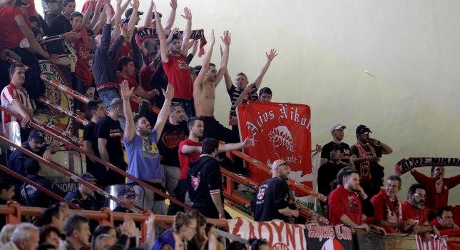 «Όλος ο κόσμος στου Ρέντη»