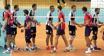 Δυο σετ μακριά ο ΠΑΟΚ...