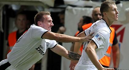 Η υποχρέωση και η ευκαιρία