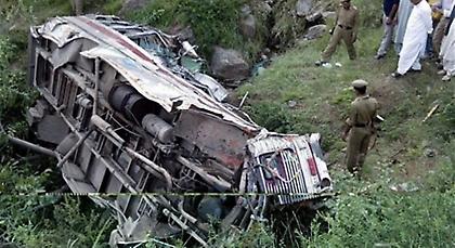 Κάηκαν ζωντανοί μέσα σε λεωφορείο 44 άνθρωποι