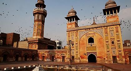 Βίασαν και έθαψαν ζωντανή 13χρονη, αλλά εκείνη βγήκε από τον τάφο της