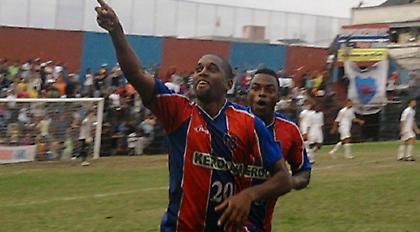 Έστειλαν το κομμένο κεφάλι ποδοσφαιριστή στη γυναίκα του