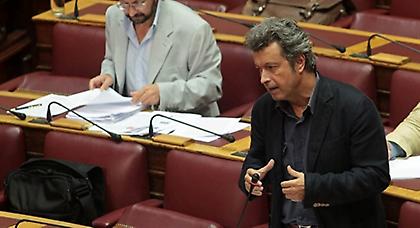 Τατσόπουλος: «Ο Γλέζος είναι σαν το γεράκο του Αστερίξ με τη θεογκόμενα»