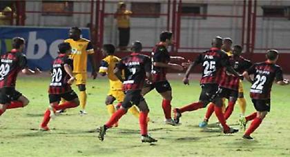 Γκέλα και πτώση για Ερμή