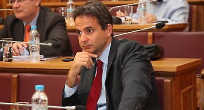 Οι προτάσεις Μητσοτάκη για τις 13.000 απολύσεις από το Δημόσιο