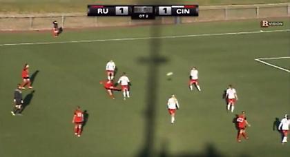 Τι γκολάρα έβαλες… μαντάμ; (video)