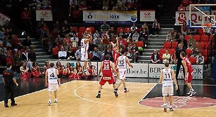 Έκπληξη από Αντβέρπ, άνετα η Ρέτζιο Εμίλια