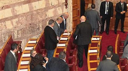 Αρση ασυλίας για Ζαρούλια, Κασιδιάρη, Παναγιώταρο και Μπούκουρα