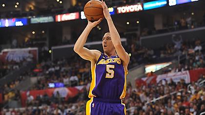 Οι Λέικερς είναι… Λέικερς