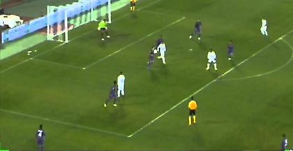 Έπεσε… ψαλίδι (video)