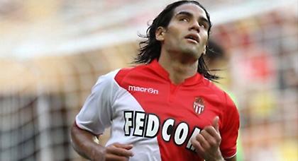 Τι να σου κάνει κι ο Φαλκάο… (video)