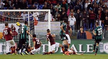 Πρώτη και με γκέλα η Ρόμα (video)