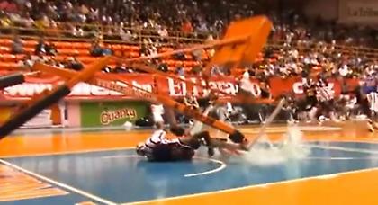 Τρομακτικός τραυματισμός παίκτη των Χάρλεμ(video)