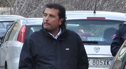 Δεν έπεσε αλλά πήδηξε σε σωστική λέμβο ο καπετάνιος του Costa Concordia