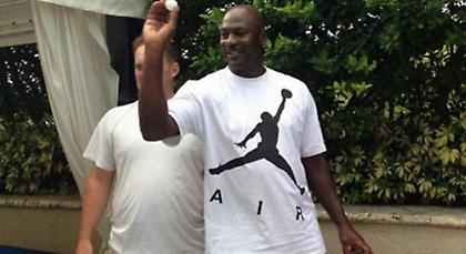 To έριξε στο... beer pong ο Τζόρνταν (pic)