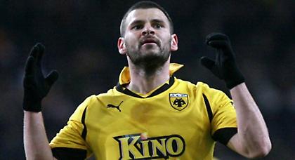 Τα μάζεψε από την ΑΕΚ ο Σιαλμάς