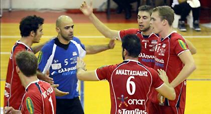 Ανεβάζει στροφές η Νίκη