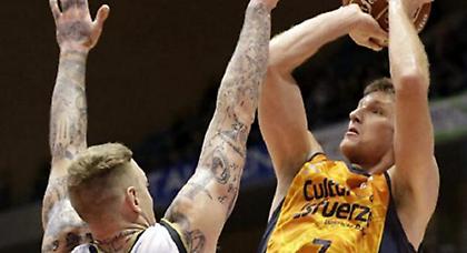 Συντριβή για Ξανθόπουλο