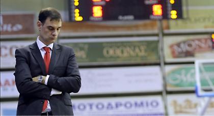 Η αντίδραση του Μπαρτζώκα στα αποδυτήρια...