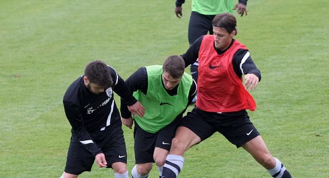 Με την ίδια ένταση…