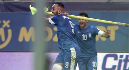 Ο Μήτρογλου και το σημαιάκι του