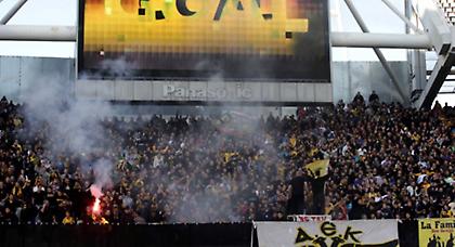 Περιμένουν κόσμο με Ηλυσιακό