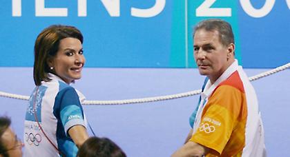 Η τρόικα «καίει» την Αθήνα για το 2004