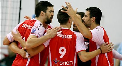 Η νέα και ο… Ολυμπιακός!