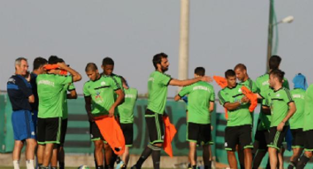 Τα ννωστά προβλήματα και η απουσία του κόσμου...