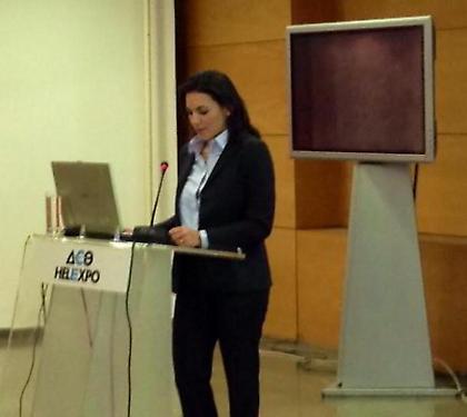 Τήρηση της εργατικής νομοθεσίας από τους ξενοδόχους, ζήτησε η Κεφαλογιάννη