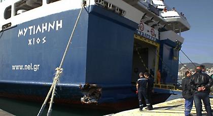 Πρόσκρουση του «Μυτιλήνη» στο λιμάνι της Ικαρίας