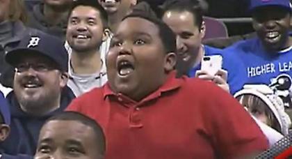 Ο απίστευτος μικρός οπαδός των Πίστονς (Video)