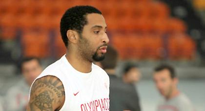 Μπήκε ο Λο, ερωτηματικό για Κατσίβελη