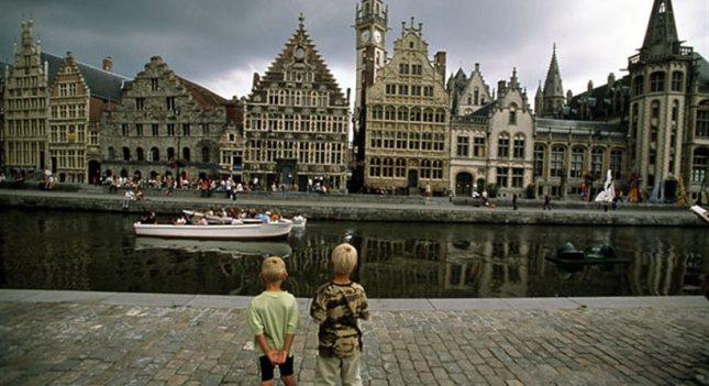 Το Βέλγιο αποφασίζει αυρίο για την ευθανασία των ανηλίκων