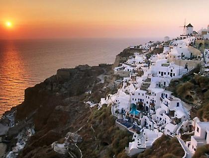 Οι Αμερικανοί ψηφίζουν Σαντορίνη