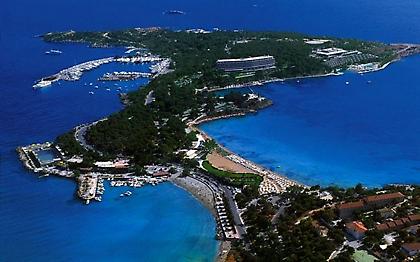 Τέσσερις μνηστήρες για τον... Αστέρα Βουλιαγμένης