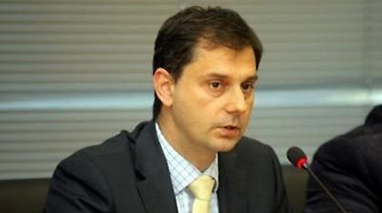 «Δεν μπορεί να υπάρξει αναπροσαρμογή των αντικειμενικών αξιών»