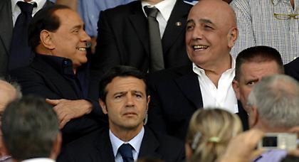 Πιέζει τον Γκαλιάνι ο Μπερλουσκόνι