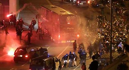 «Πέσιμο» στην Πόρτο από τους οπαδούς της