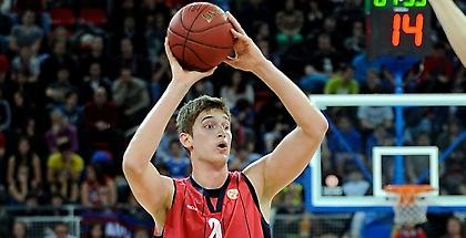 Όργια Πλάις και νίκη για Λαμποράλ Κούτσα