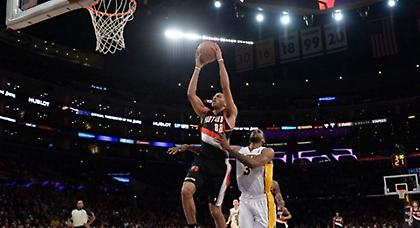 Οι Μπλέιζερς νίκησαν ΚΑΙ τους Λέικερς