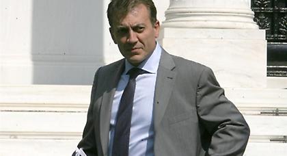 Βρούτσης: «Δεν πρόκειται να αλλάξουν τα όρια συνταξιοδότησης»