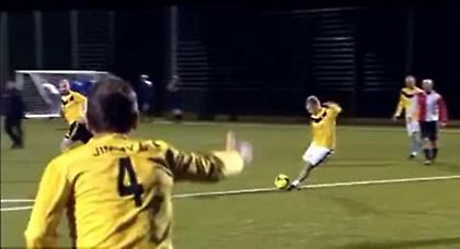 Ο λύκος κι αν εγέρασε... (video)