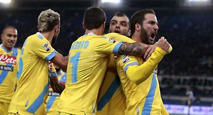 Πω πω μια ναπολιτάνα! (video)