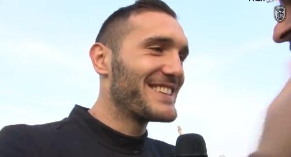 Ο Λούκας και ο… επίτιμος (video)