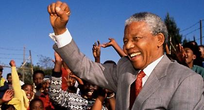 «Έφυγε» ο Νέλσον Μαντέλα