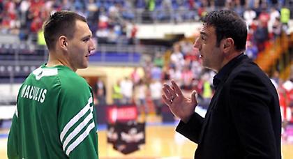 Πάει Καζακστάν ο Τριφούνοβιτς