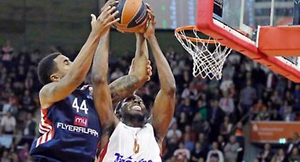 Αρνείται να χάσει και στα... φιλικά